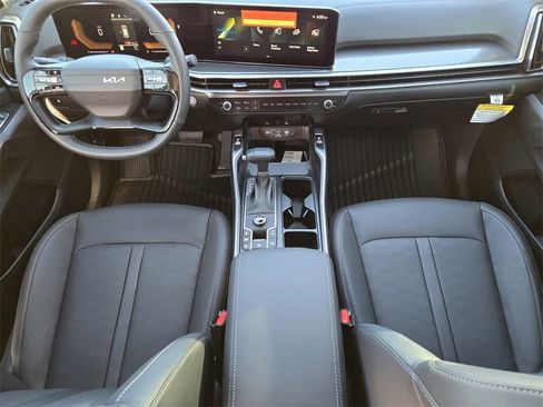 New 2026 Kia Sorento S w/ S Panoramic Sunroof Package FWD image 32