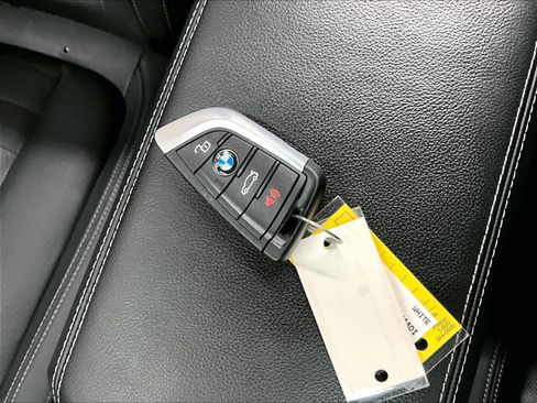 Certified 2025 BMW M440i Convertible w/ Premium Package image 13