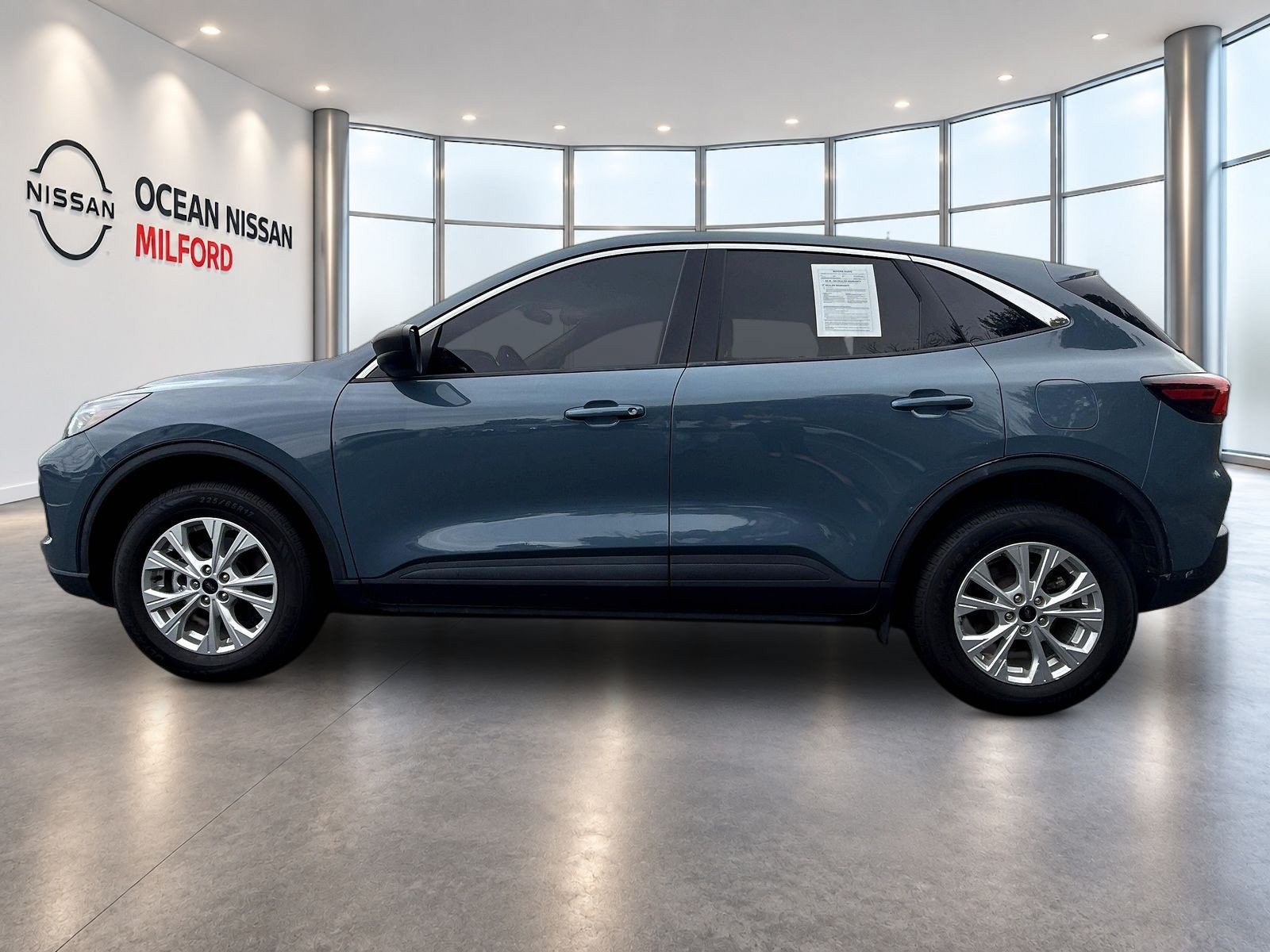 Used 2023 Ford Escape Active AWD/4WD image 8