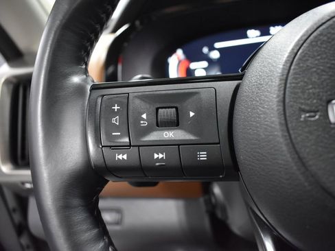 Certified 2023 Nissan Pathfinder Platinum w/ Cargo Package image 29