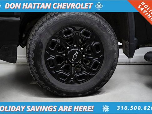 Used 2021 Chevrolet Silverado 2500 LTZ w/ LTZ Plus Package image 47