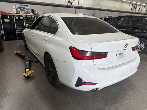 Used 2019 BMW 330i Sedan w/ Convenience Package image 3