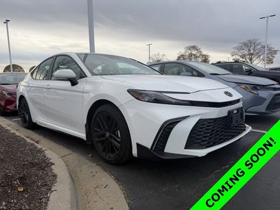 Used 2025 Toyota Camry SE w/ Convenience Package