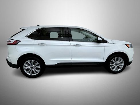 Used 2024 Ford Edge Titanium AWD/4WD image 4