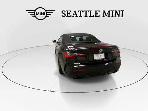 Used 2023 BMW M440i Convertible w/ Premium Package RWD image 9