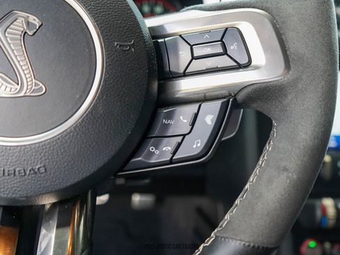 Used 2022 Ford Mustang Shelby GT500 w/ Technology Package image 48