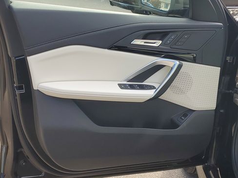 New 2026 BMW X1 xDrive28i w/ Technology Package image 5