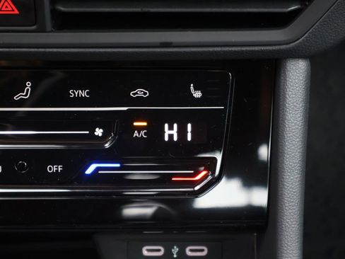 New 2026 Volkswagen Jetta SE image 28