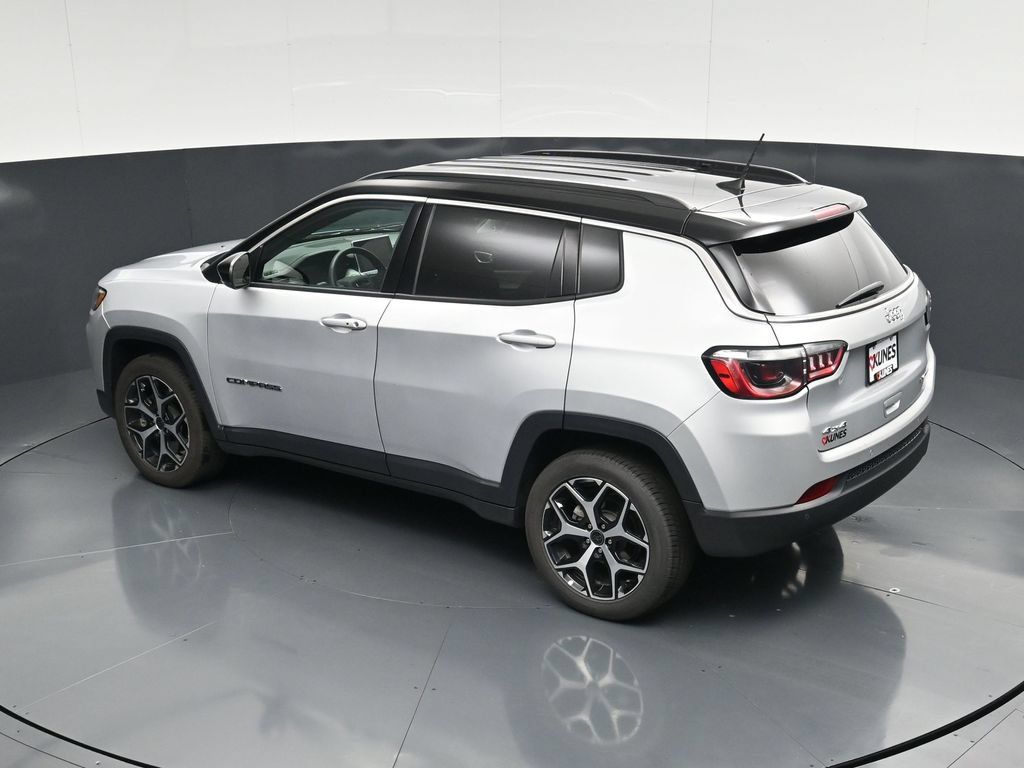 Used 2025 Jeep Compass Limited AWD/4WD image 50