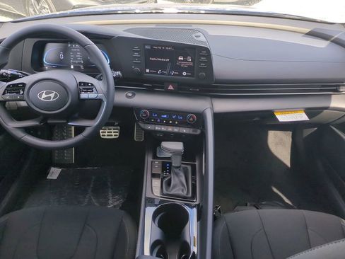 New 2026 Hyundai Elantra SEL Sport image 16