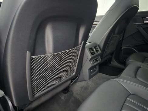 Used 2024 Audi Q5 2.0T Premium Plus w/ Premium Plus Package image 19