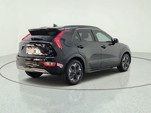 Used 2024 Kia Niro Wind FWD image 5