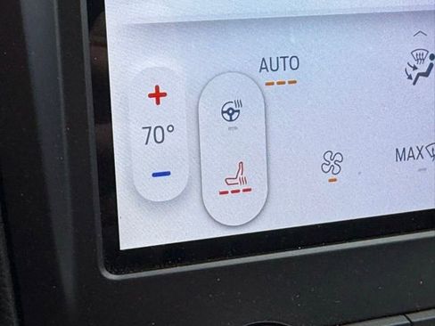 Used 2022 Ford Edge SEL w/ Convenience Package image 26