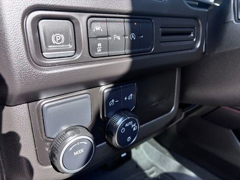 Used 2023 Chevrolet Tahoe RST RWD image 22