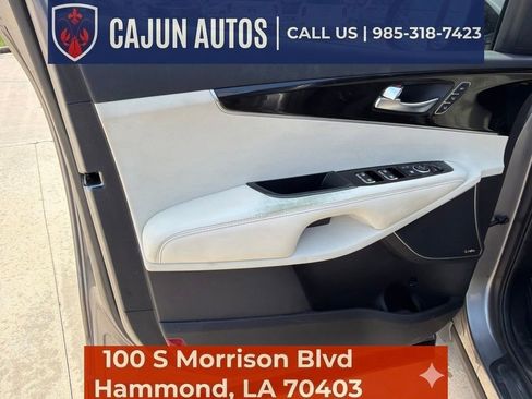 Used 2017 Kia Sorento SX FWD image 17