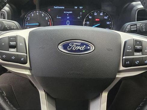 Used 2021 Ford Explorer XLT w/ Equipment Group 202A RWD image 30