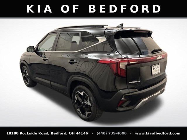 Certified 2025 Kia Seltos EX AWD/4WD image 8