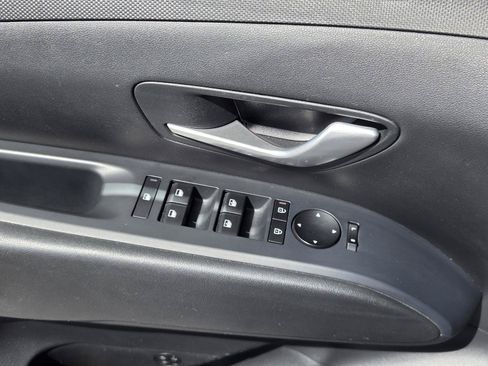 Used 2025 Hyundai Tucson SEL FWD image 20