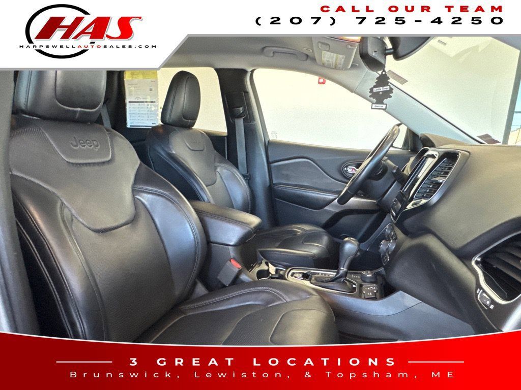 Used 2019 Jeep Cherokee Limited AWD/4WD image 14