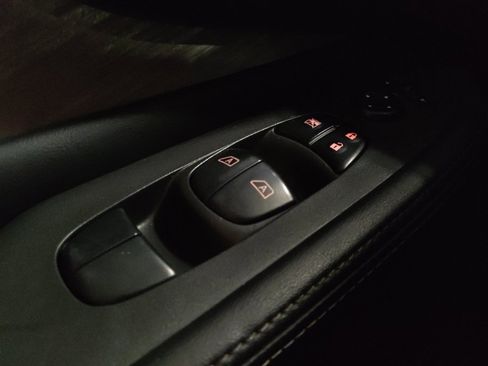 Used 2017 Nissan Murano S image 27