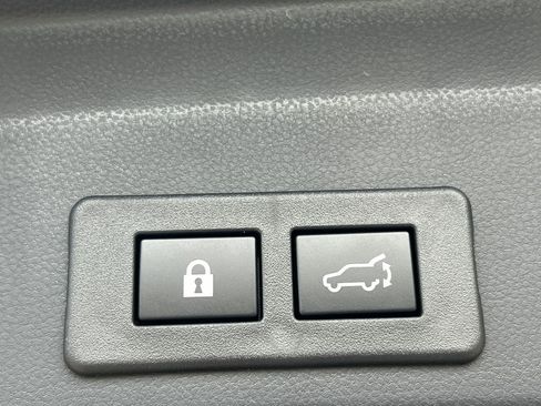 New 2026 Subaru Ascent Limited image 42