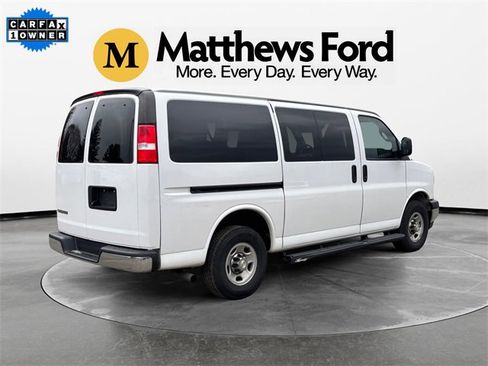 Used 2020 Chevrolet Express 3500 LT w/ LT Preferred Equipment Group image 5