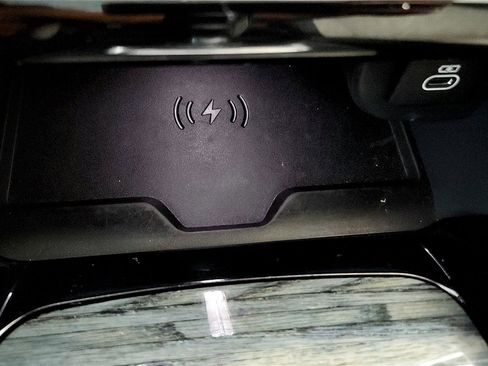 Used 2021 Land Rover Discovery Sport S R-Dynamic image 46