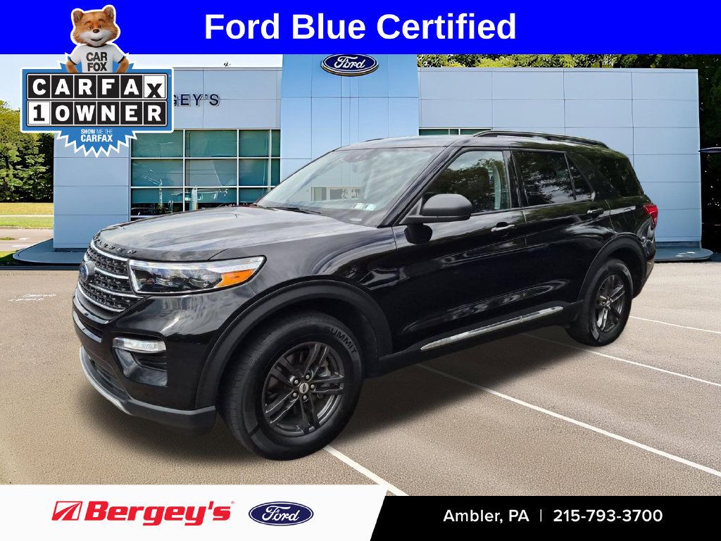 Certified 2021 Ford Explorer XLT w/ Equipment Group 202A AWD/4WD image 1