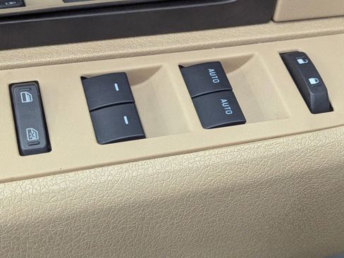 Used 2014 Ford F150 XLT w/ Equipment Group 302A Luxury image 14