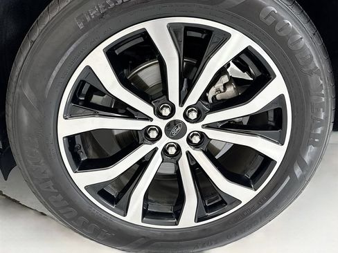 Used 2022 Ford Explorer ST-Line RWD image 30