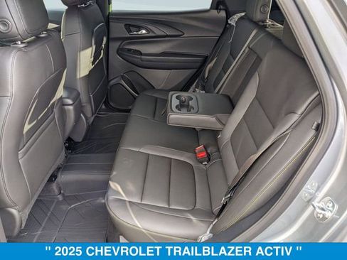 New 2025 Chevrolet TrailBlazer ACTIV w/ Convenience Package image 8