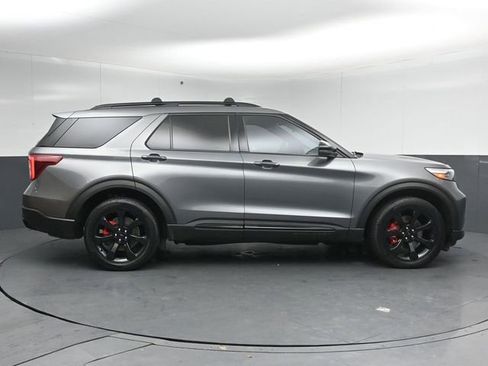 Used 2023 Ford Explorer ST w/ Equipment Group 401A image 8