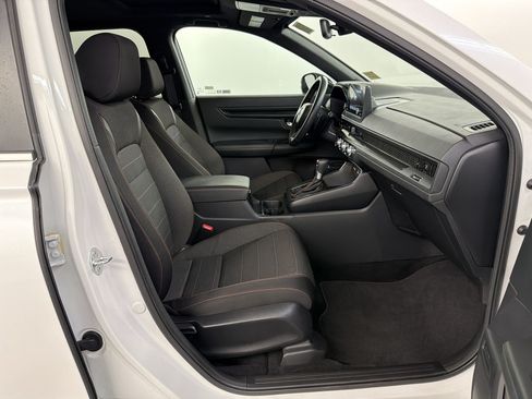 Certified 2025 Honda CR-V Sport image 29