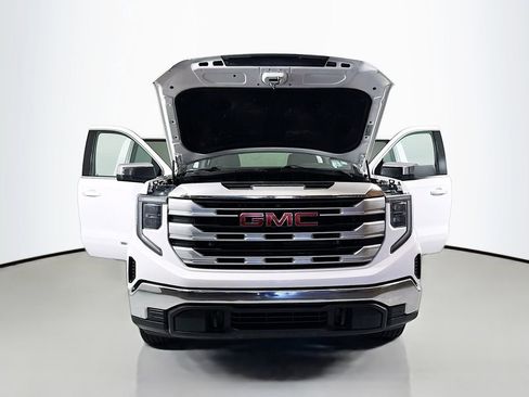 Used 2023 GMC Sierra 1500 SLE AWD/4WD image 18