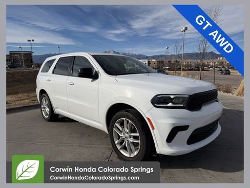 Used 2023 Dodge Durango GT image 1