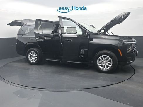 Used 2025 Chevrolet Tahoe LT image 35