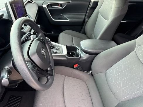 Used 2023 Toyota RAV4 XLE w/ Convenience Package AWD/4WD image 19