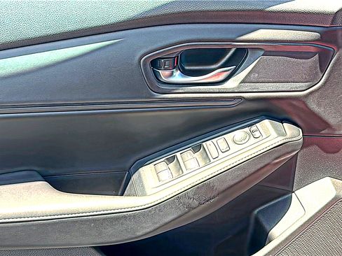 Used 2024 Honda Accord Sport image 17