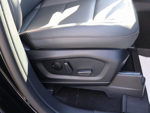 New 2026 Ford Explorer Active w/ Active Comfort Package AWD/4WD image 11
