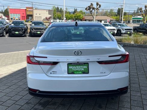 New 2026 Toyota Camry XLE image 4