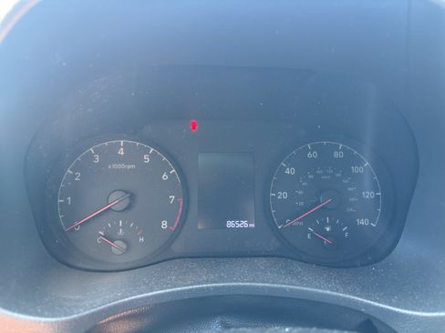 Used 2019 Hyundai Accent SE FWD image 5