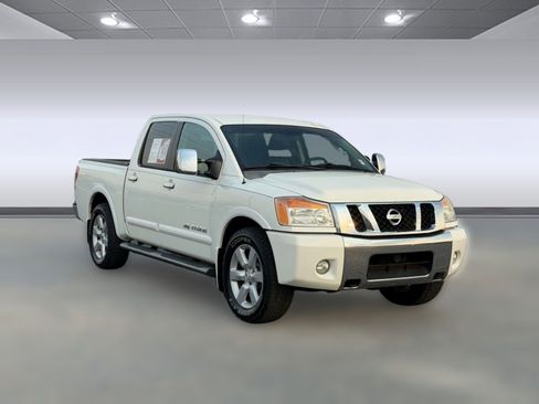 Used 2008 Nissan Titan LE image 7