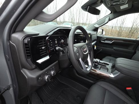 New 2026 GMC Sierra 1500 Elevation w/ Elevation Premium Package image 15