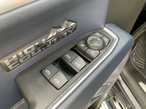 Certified 2022 Chevrolet Silverado 1500 High Country w/ LPO, Dark Essentials Package image 19