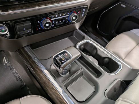 Used 2024 Chevrolet Silverado 1500 RST image 15