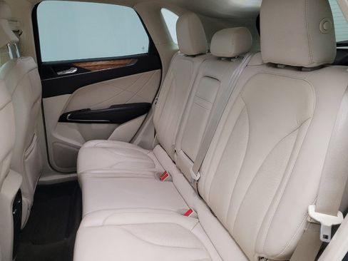 Used 2015 Lincoln MKC FWD w/ Equipment Group 101A Select image 18
