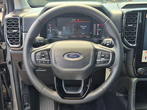 New 2026 Ford Ranger XLT w/ FX4 Off-Road Package AWD/4WD image 18