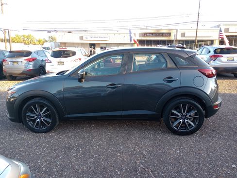 Used 2017 MAZDA CX-3 Touring image 4