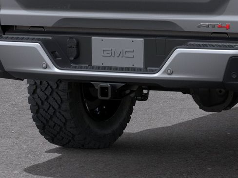 New 2026 GMC Canyon AT4 AWD/4WD image 14