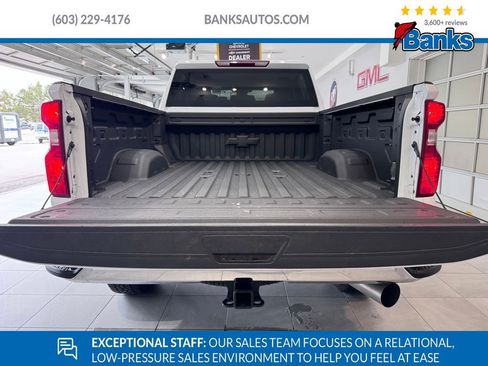 Certified 2024 Chevrolet Silverado 2500 LT image 6